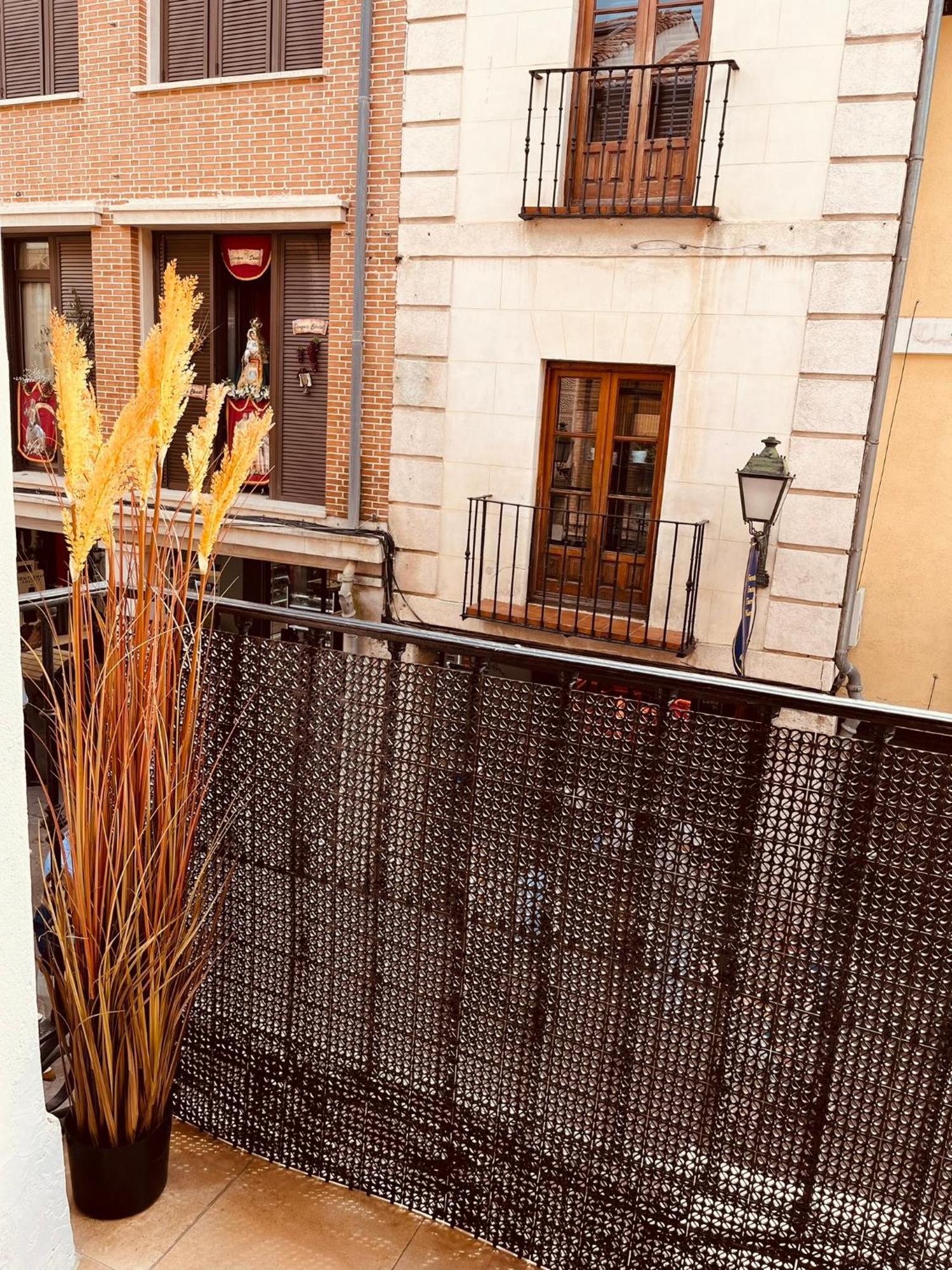 Calle Mayor Alcalá de Henares Exterior foto